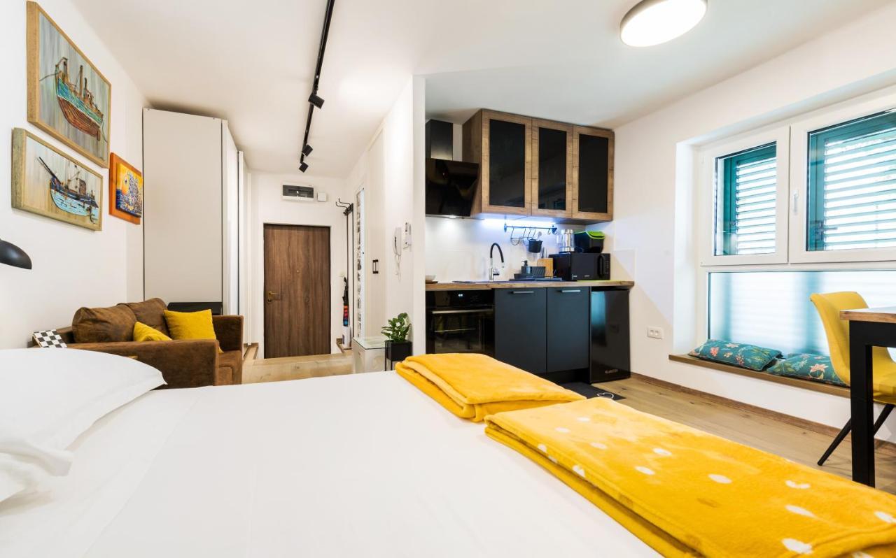Zuzu Apartment Split Bagian luar foto